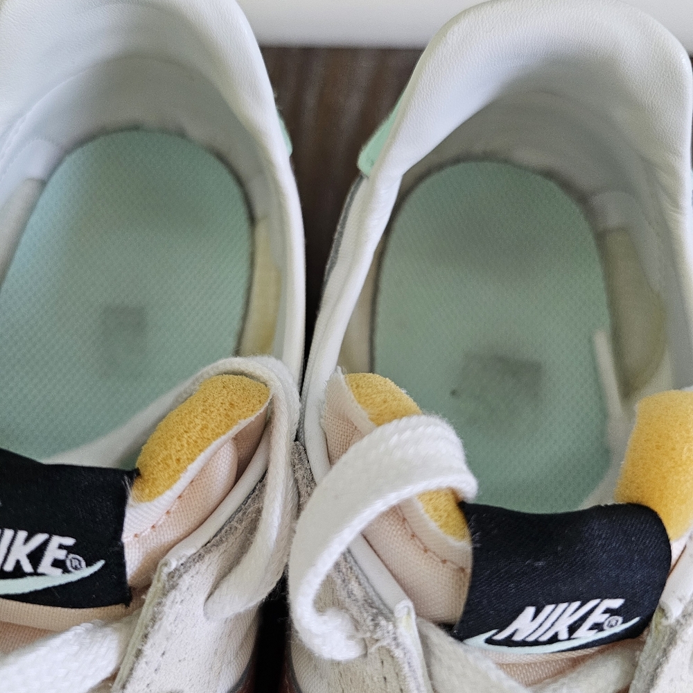Nike Waffle Trainer 2 GS 'White Mint Copper Youth Sz 6.5Y #DC6477 102 - Picture 12 of 16